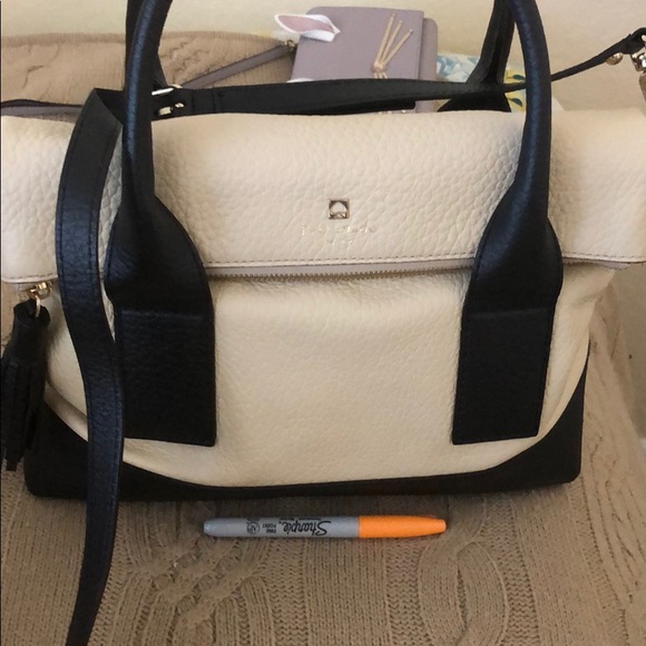 Kate Spade, leather black and white shoulder bag - Picture 2 of 4